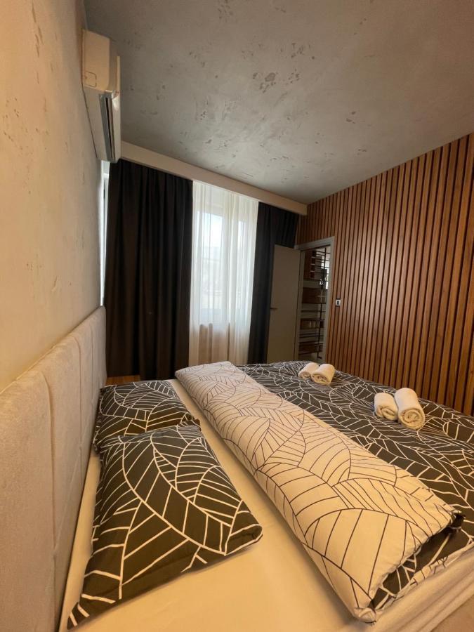 Ferienwohnung Leo Lux 1 Ni Exterior foto