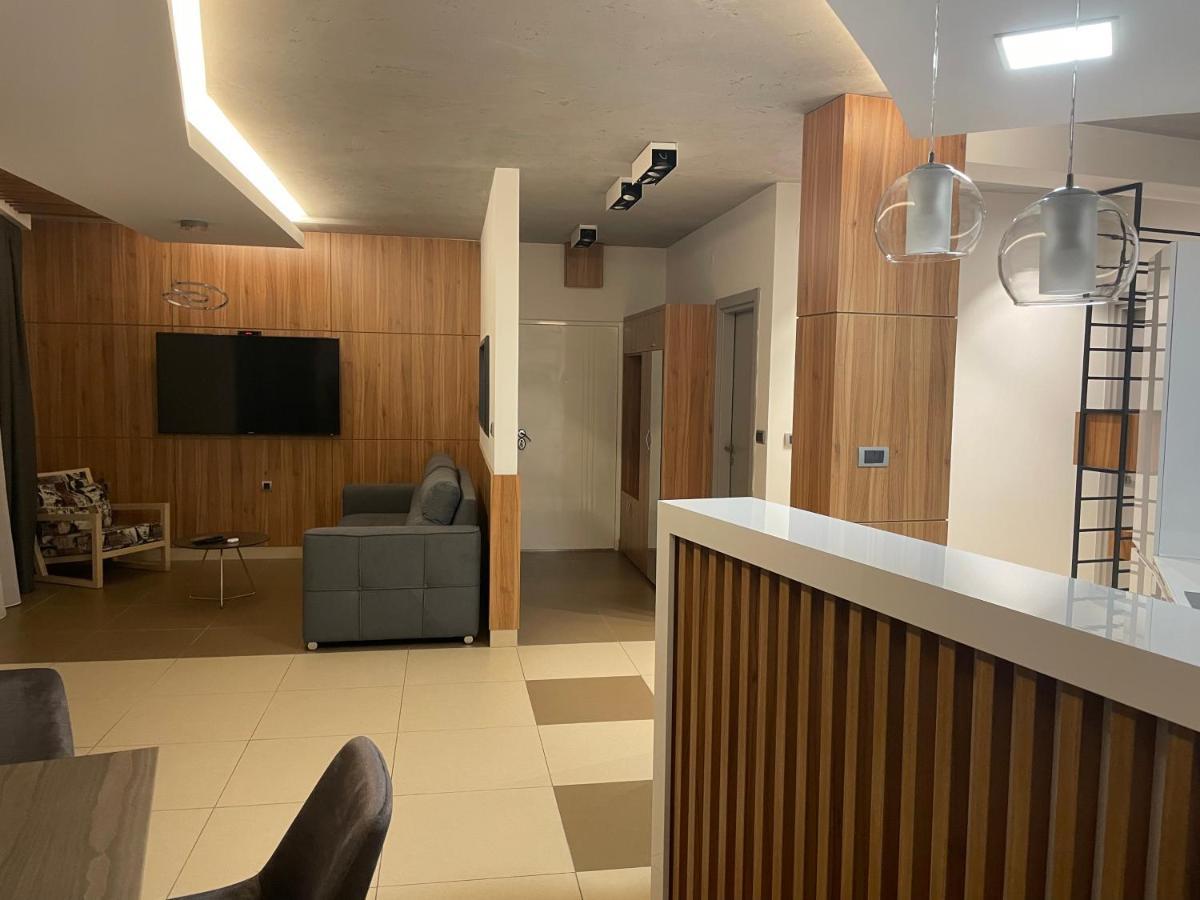 Ferienwohnung Leo Lux 1 Ni Exterior foto