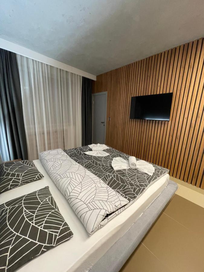 Ferienwohnung Leo Lux 1 Ni Exterior foto