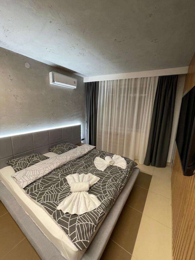 Ferienwohnung Leo Lux 1 Ni Exterior foto